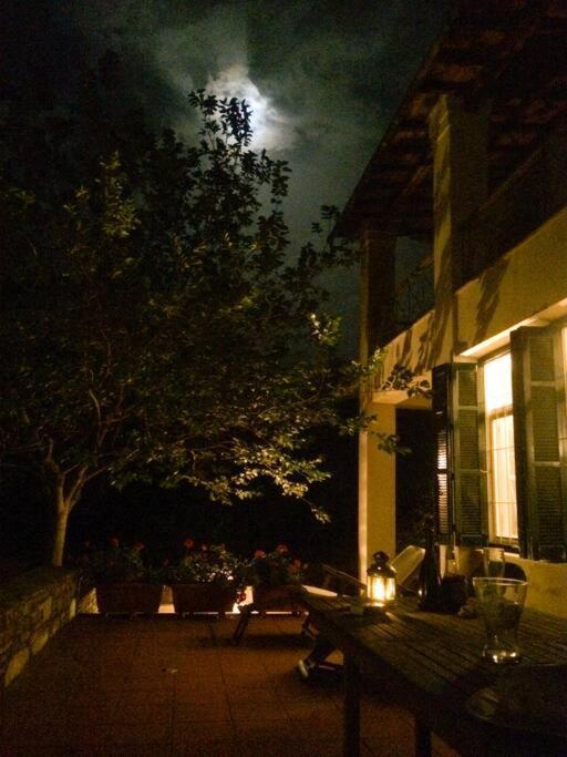 Villa Liana Sourpi ภายนอก รูปภาพ